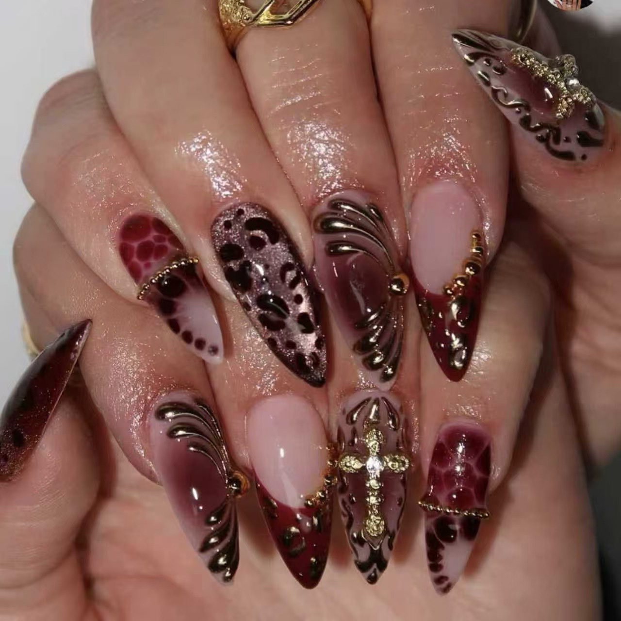 Medium fake nails for women gr - Pressed Flower Art recension och pris