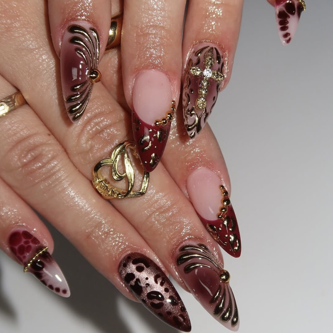 Medium fake nails for women gr - Pressed Flower Art recension och pris